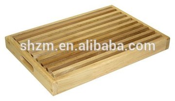 Multi-Purpose Cutting Board With Crumb Tray Wooden Bread Board Cutting Board