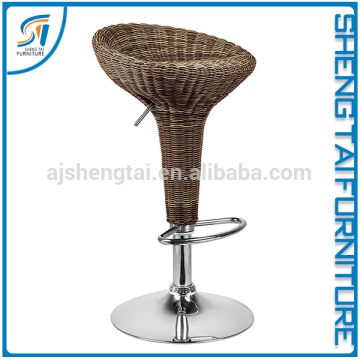 Comfortable rattan furniture metal rattan bar stool with good price