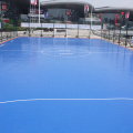 Vermelho e azul marinho com linhas da corte australiana usando o Futsal