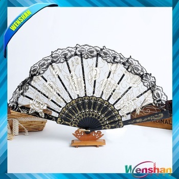 Black lace rose hand fan