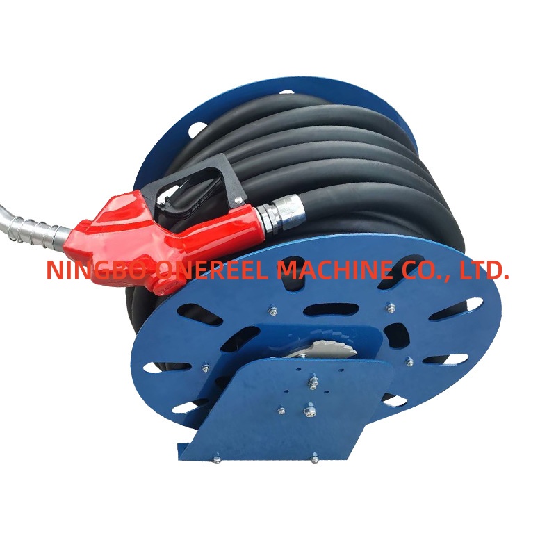 Automatic Telescopic Oil Hose Reel (4) Automatic Telescopic Oil Hose Reel (4)