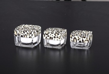 square cosmetics cream jar