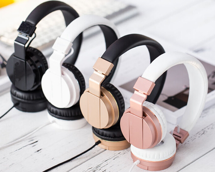 Headset Berkabel Wired Headset