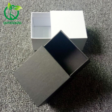 Retail medium gift boxes