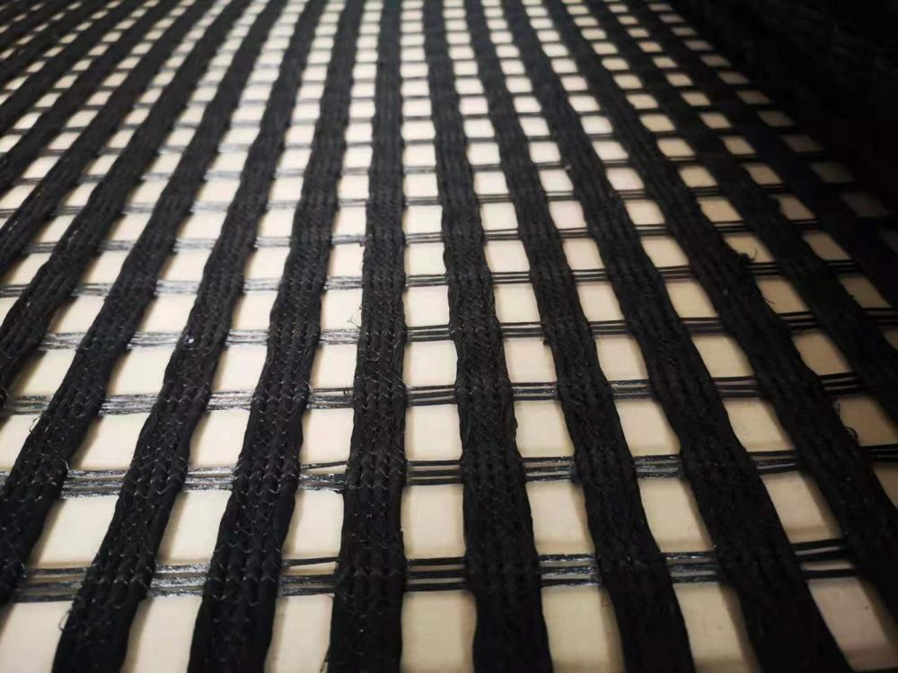 مادة التعزيز القاعدي Glassfiber Geogrid لجانب التل