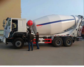 Africa hot sell HOWO 10cbm concrete mixer truck transit mixer truck