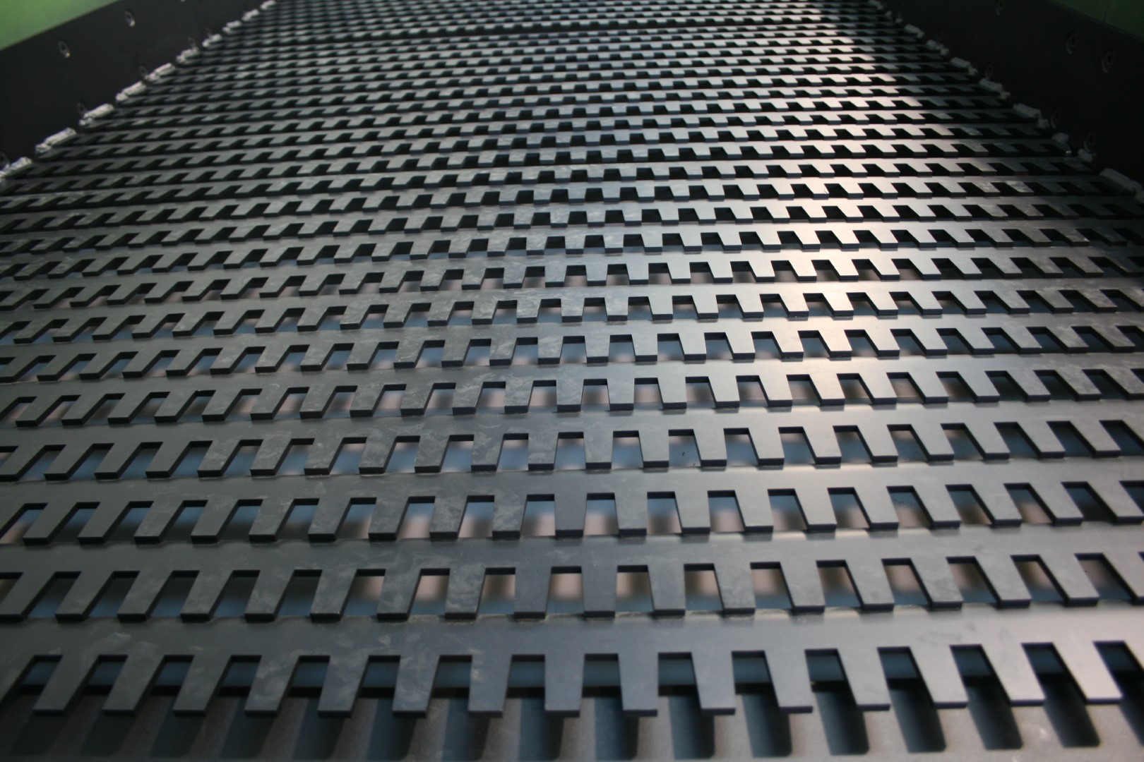 pantalla-vibradora-panel-dedo-UPE finger-panel-vibrating-screen-UPE