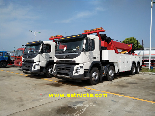 VOLVO 60 Ton Heavy Duty Truck Cranes