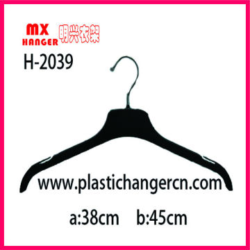 shirt hanger, plastic shirt hanger, plastic hanger for shirt