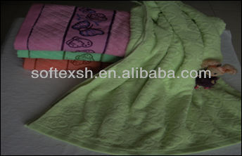 stock bath towels with jacquard border