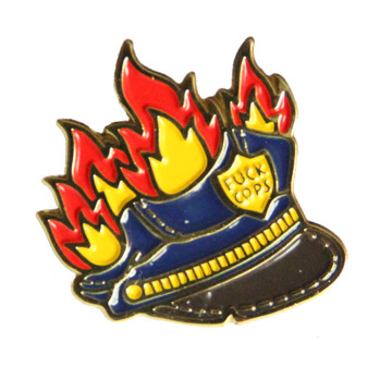 Classic Cops Lapel Pin With Gorgeous Design