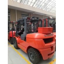 Forklift With Tool Box