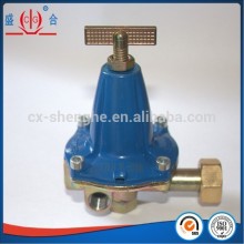 LPG gas cylinder regulator type