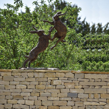 Wholesale animal sculpture bronze rabbit statue