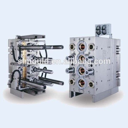 Horizontal injection machine make use of thermoplastic injection molding