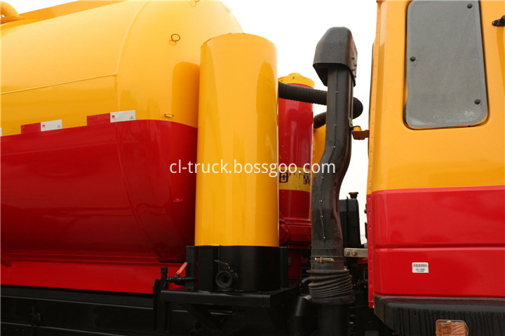 Vacuum Pump Tanker Truck