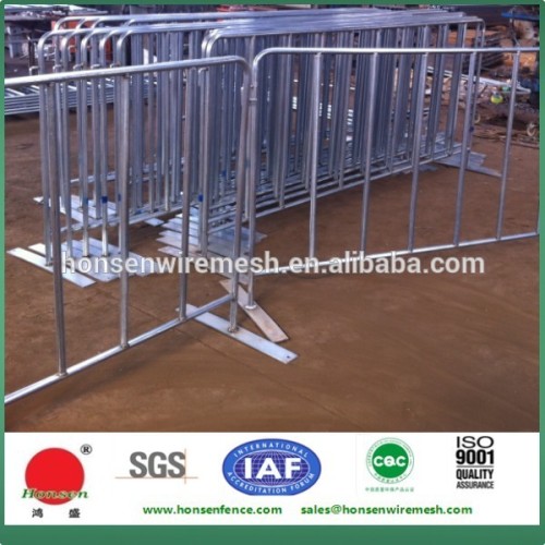 20 years experience !! Hot galvanized crowd control bariier