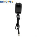 EU -Wand montiert 220 V bis 15 V1A DC -Adapter