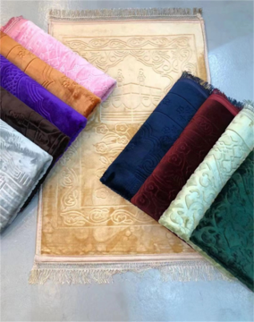 80x120CM Tassel Edge Embossed Muslim Prayer Mat