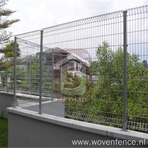 Welded Double Ring Wire Mesh Fence