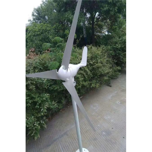 Lampadaire hybride solaire à panneau solaire LED