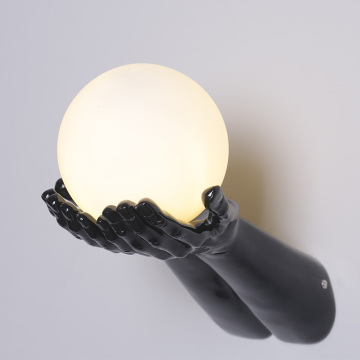 High Quality Matte Black Art Mannequin Hands Holding Lamp