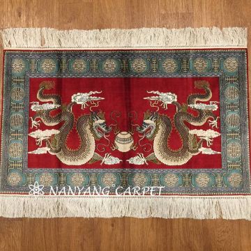1.5'x2.5' Dragon Design Handmade Silk Tapestry