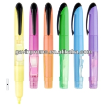 Highlighter pen with sticky paper/note