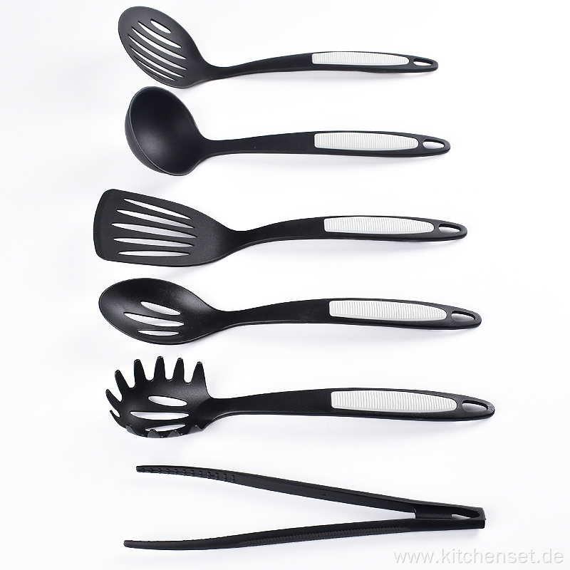 6 piece cooking utensil set with food tongs