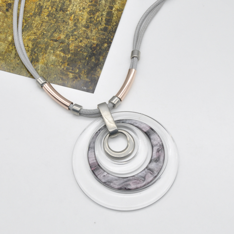 Trendy disc blank simple stainless steel and transparent acrylic necklace pendant custom