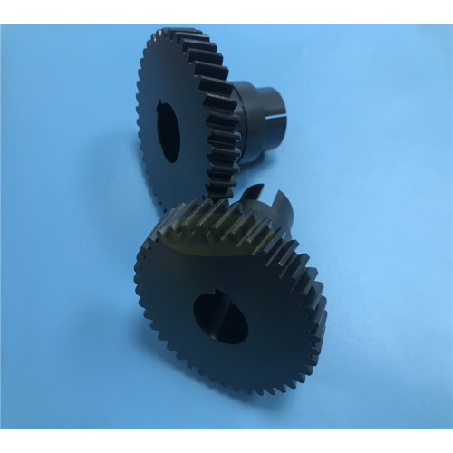 Op maat gemaakte Delrin Gears en Differential Gears-bewerking