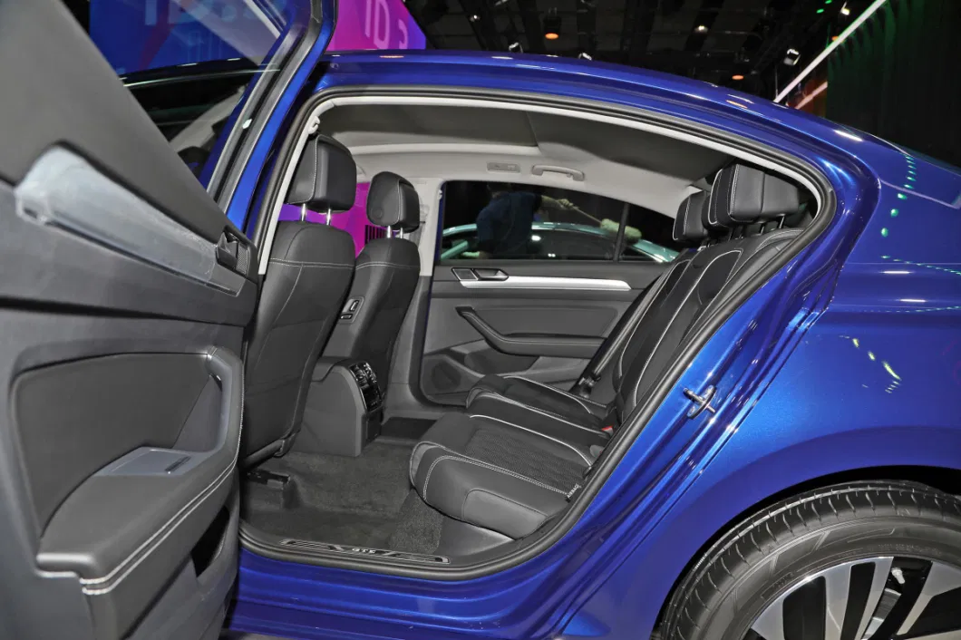 VW Magotan Phev 1.4t Phev 63km Plug in Hybrid Midsize Sedan Made in China 5 Wheels Adults Cars