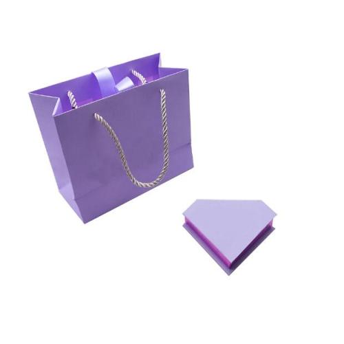 Iregular Shape Glitter Interior Eyelashes Paper Box