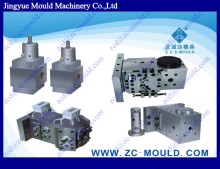 co-extrusion adapter and distributor