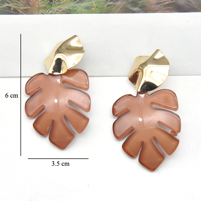 2021 Trendy acrylic palm shape monstera leaf earrings for women gold stud ear jewelry