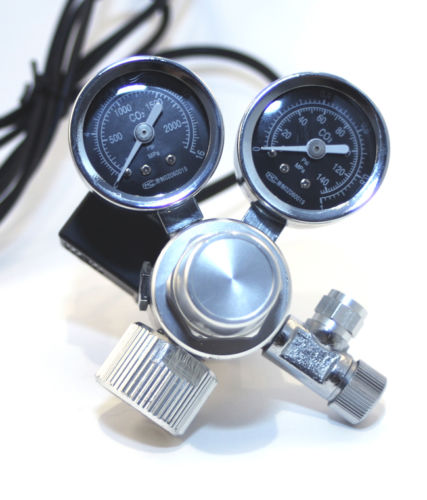 Hyland CO2 Regulator with Solenoid and Dual Pressure Gauges