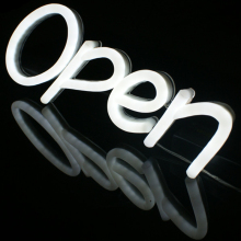 BUSINESS WHITE  OPEN CLOSED SIGN
