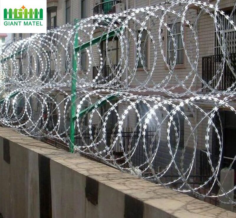 Galvanized Sharp Razor Barbed Wire High Security