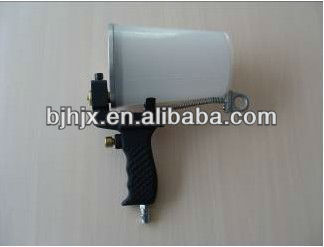 Portable resin spray gun