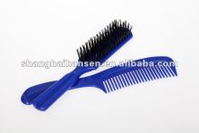 hair comb,plastic,hair brush,hairdressing,brush/w handle comb