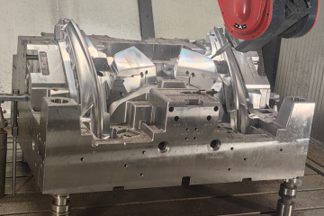 SG Automotive headlight mold Processing