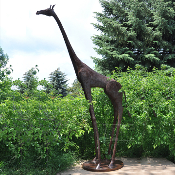 Garden Decor Animal Life Size Bronze Antique Giraffe Statues for sale