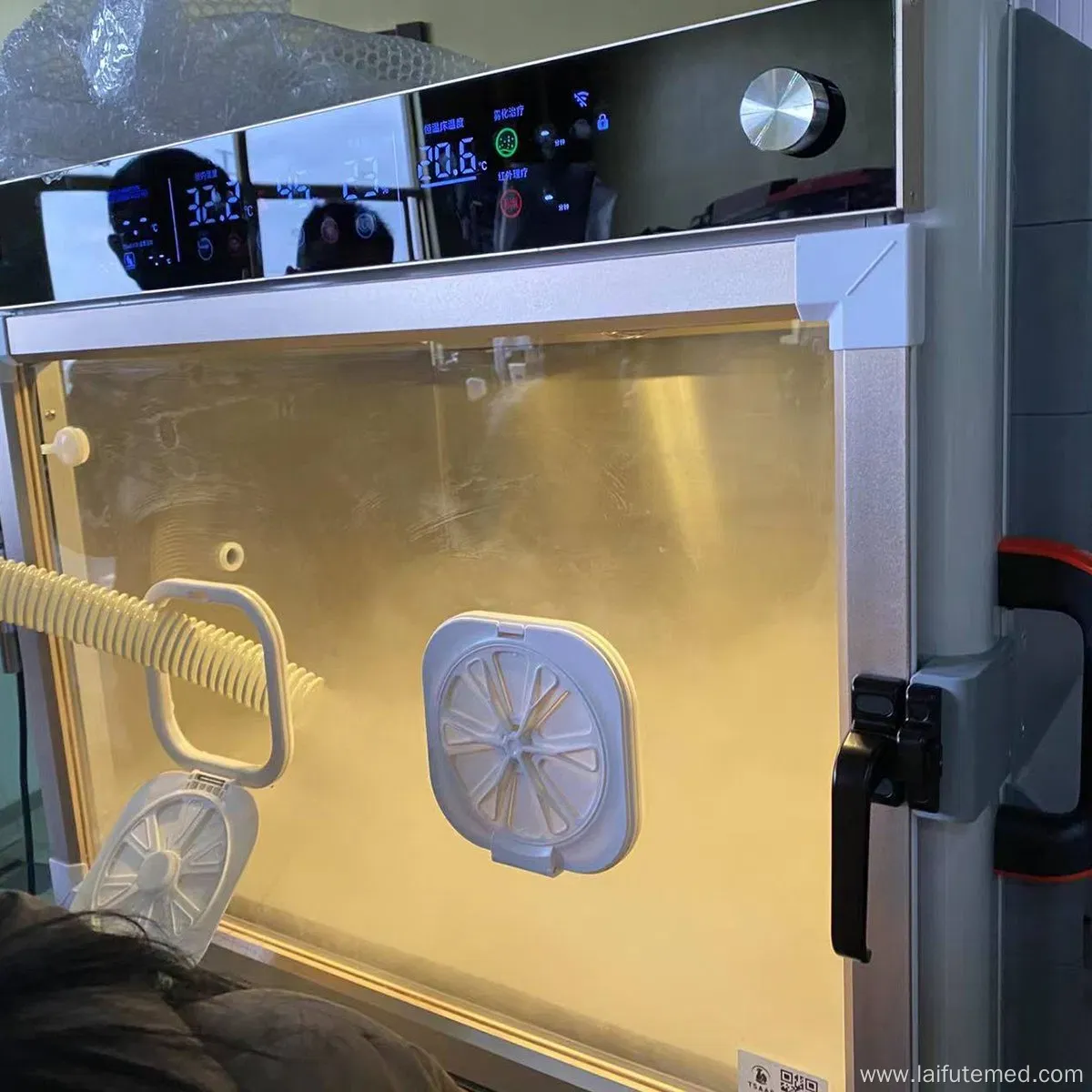 Pet ICU Incubator with Temperature Self-Adaption Adjustment System