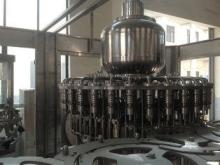 Alcoholic Beverage / Carbonated Beverage Filling Machine ,