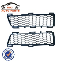 Bumper Grille 88969809 88969808 - Car Accessories for Pontiac Vibe 2003-2004