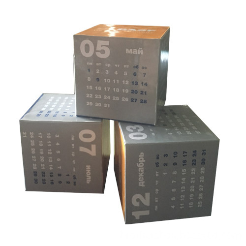 New Unique Cube Design Monthly Calendar