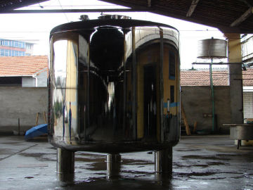 Vertical Stainless Steel Water Tanks , Drinking Water Storage Tanks , 0.5m3 - 10000m3