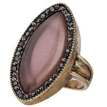 Vintage antique gold rings with large cappuccino diamond