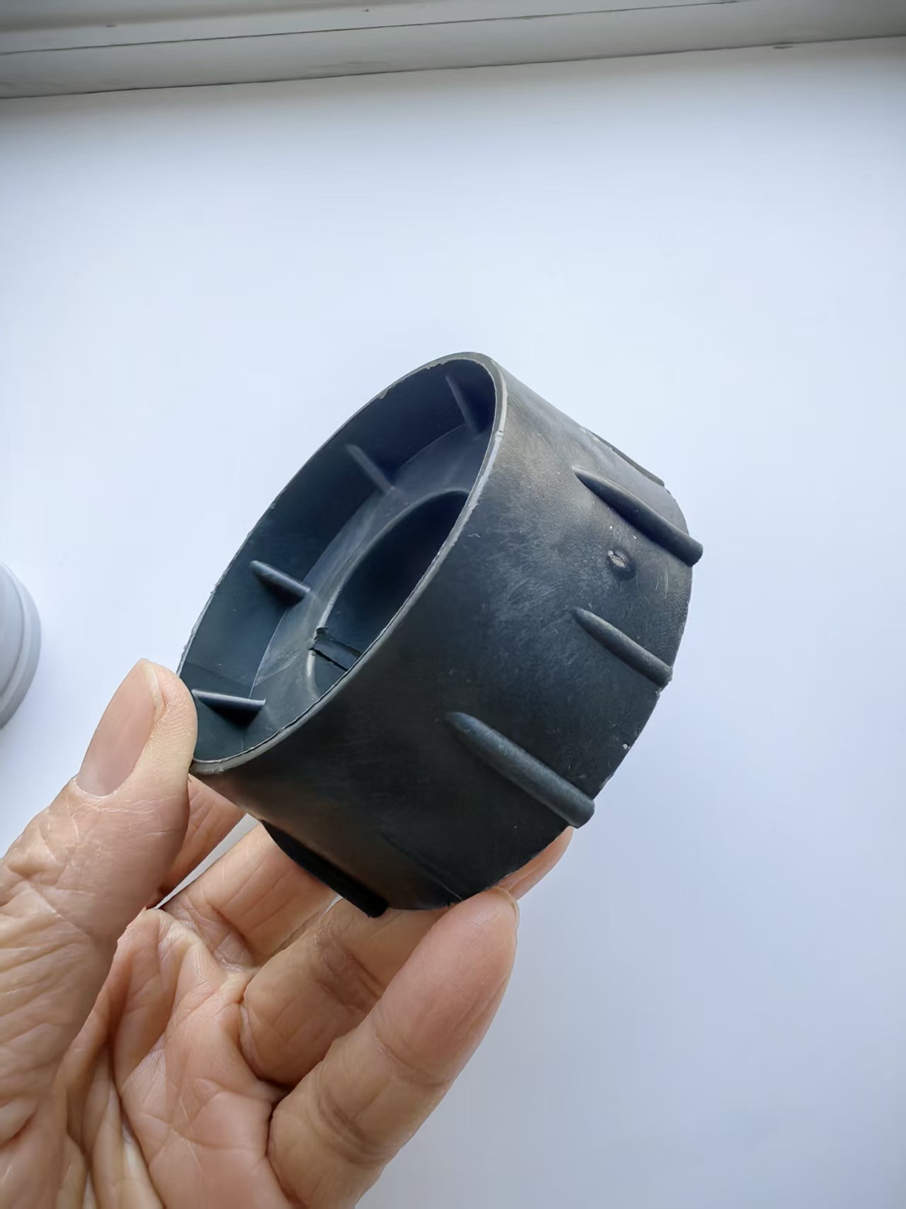 Black injection molding plastic base (3) Black injection molding plastic base (3)