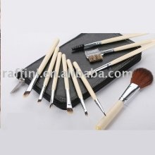 wooden handle make up brush set